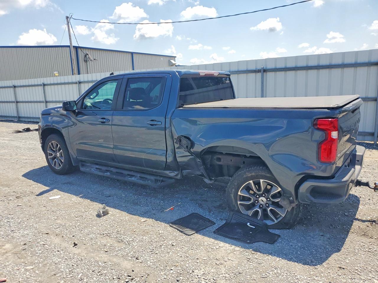 2020 CHEVROLET SILVERADO K1500 RST — снимка 2