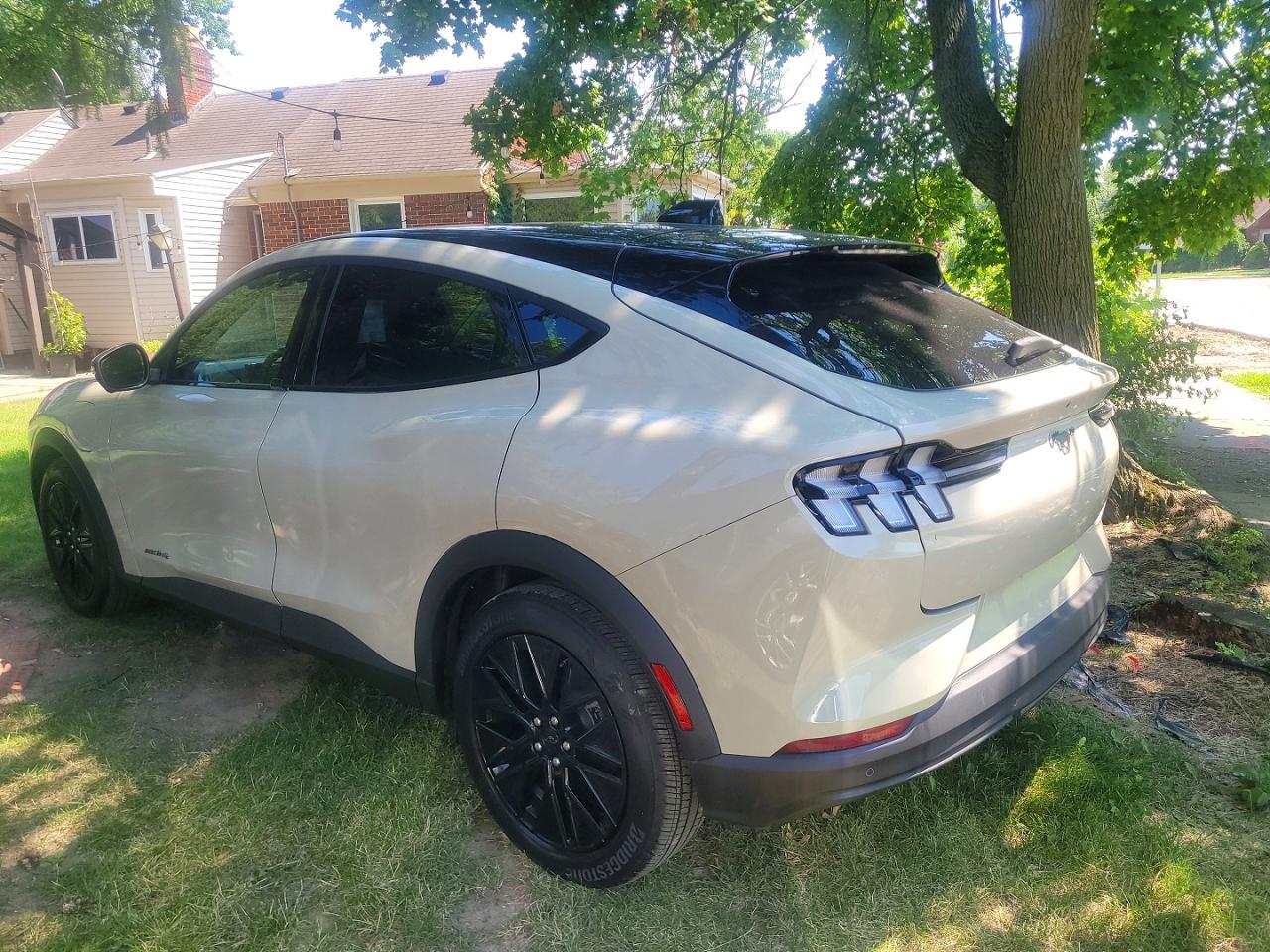 2025 FORD MUSTANG MACH-E SELECT — снимка 3