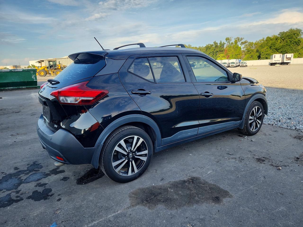 2018 NISSAN KICKS SV — снимка 3