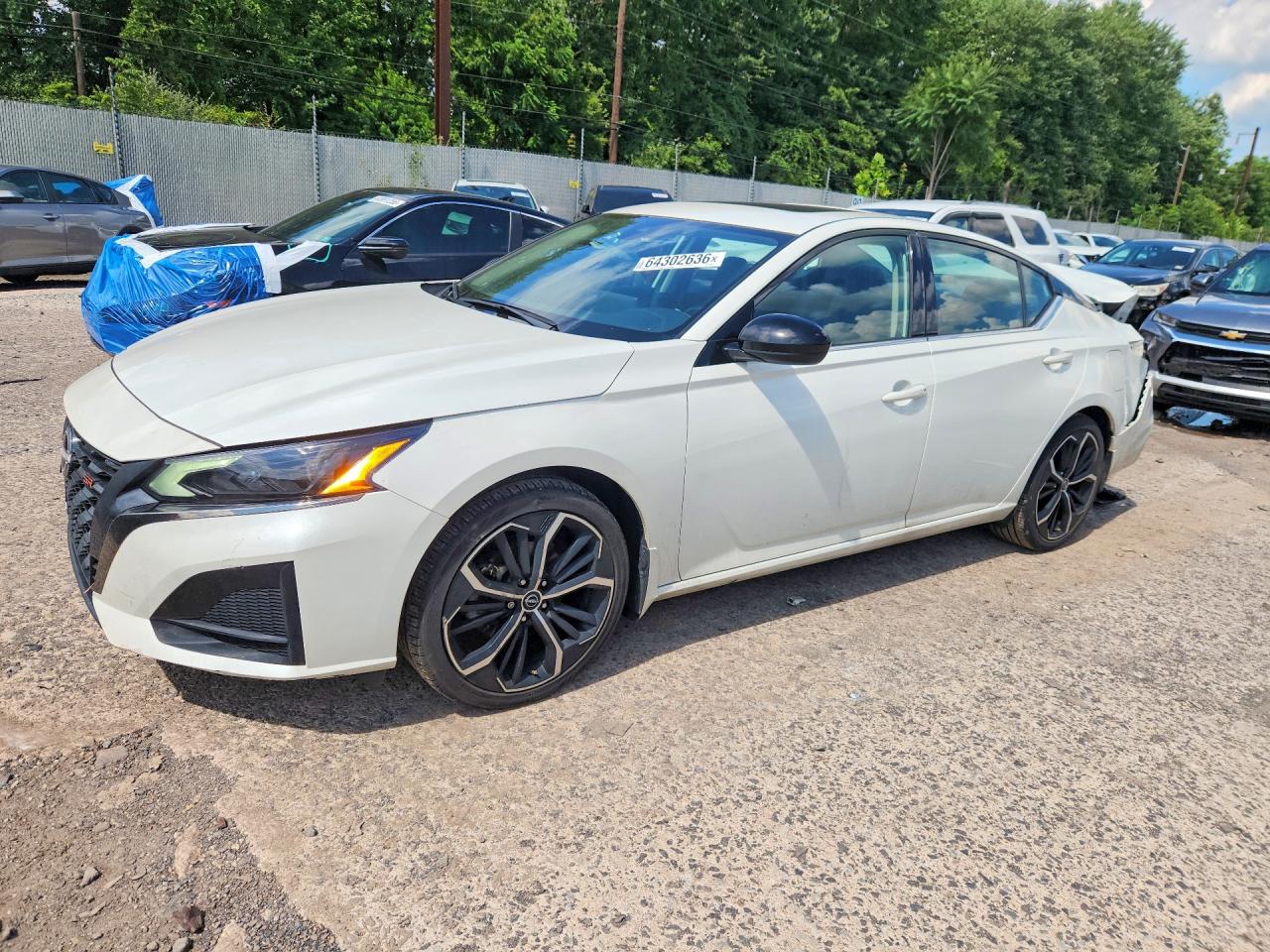 2024 NISSAN ALTIMA SR