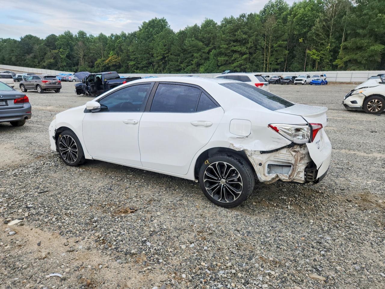2015 TOYOTA COROLLA S PLUS — снимка 2