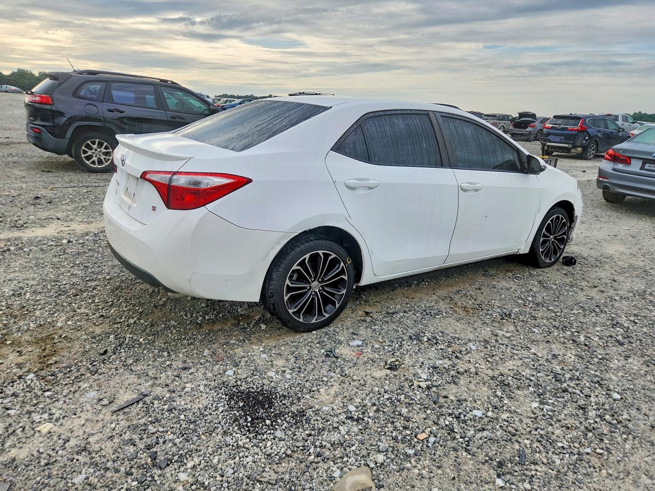 2015 TOYOTA COROLLA S PLUS — снимка 3