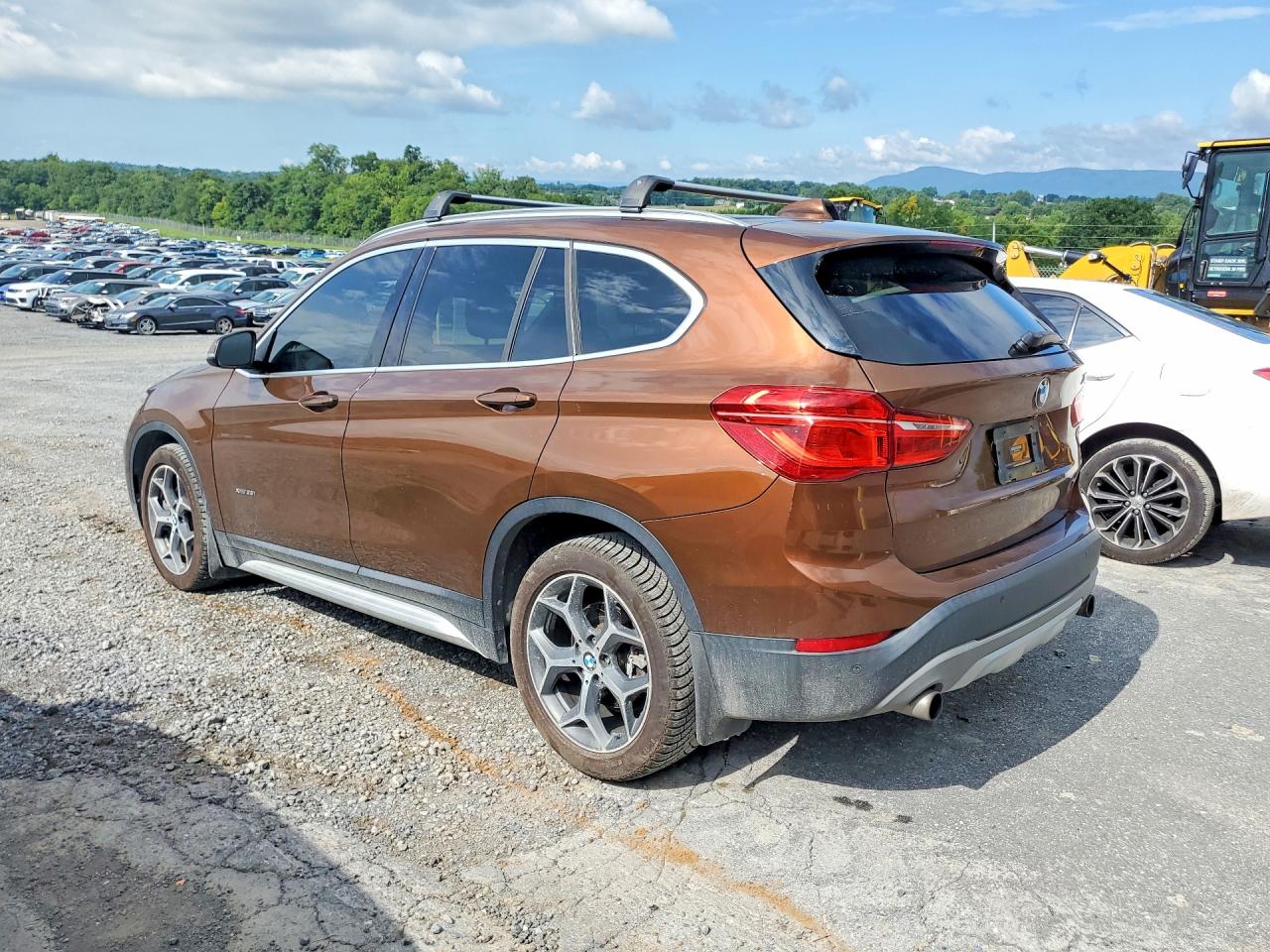 2016 BMW X1 XDRIVE28I — снимка 2