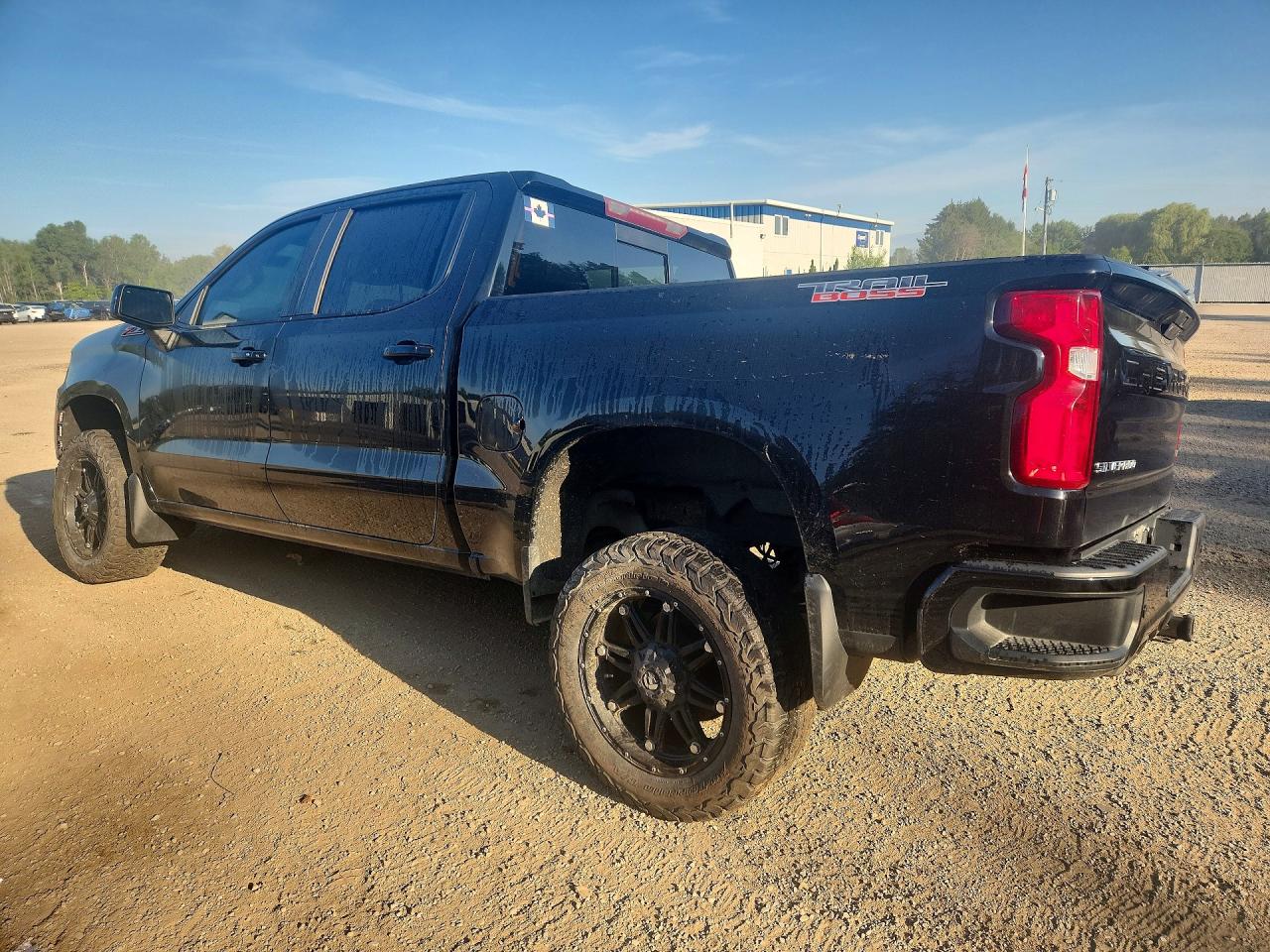 2020 CHEVROLET SILVERADO K1500 LT TRAIL BOSS — снимка 2