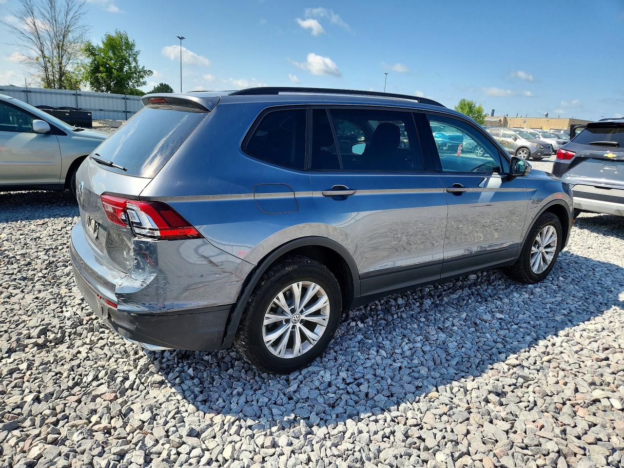 2019 VOLKSWAGEN TIGUAN S — снимка 3