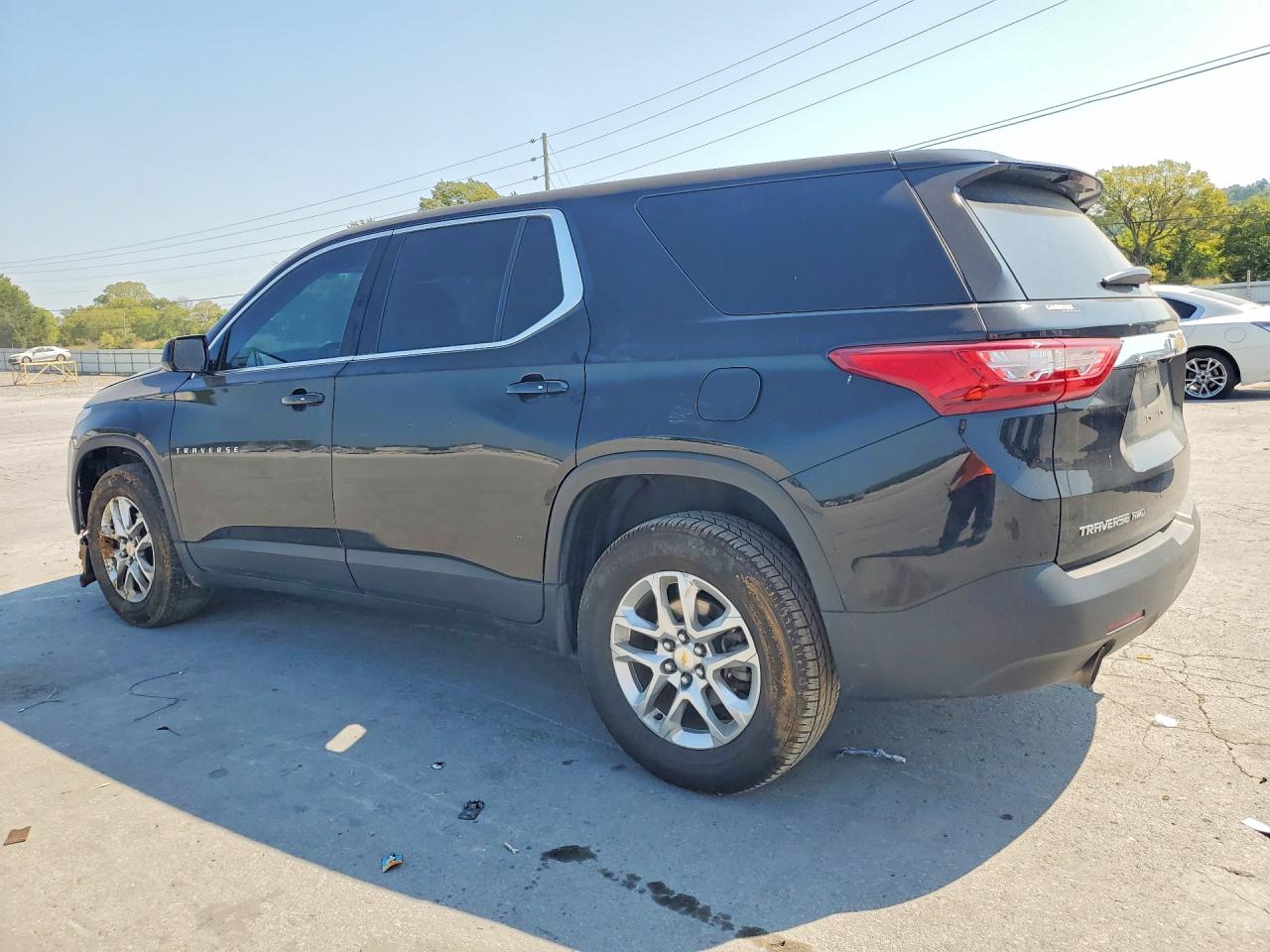 2020 CHEVROLET TRAVERSE LS — снимка 2