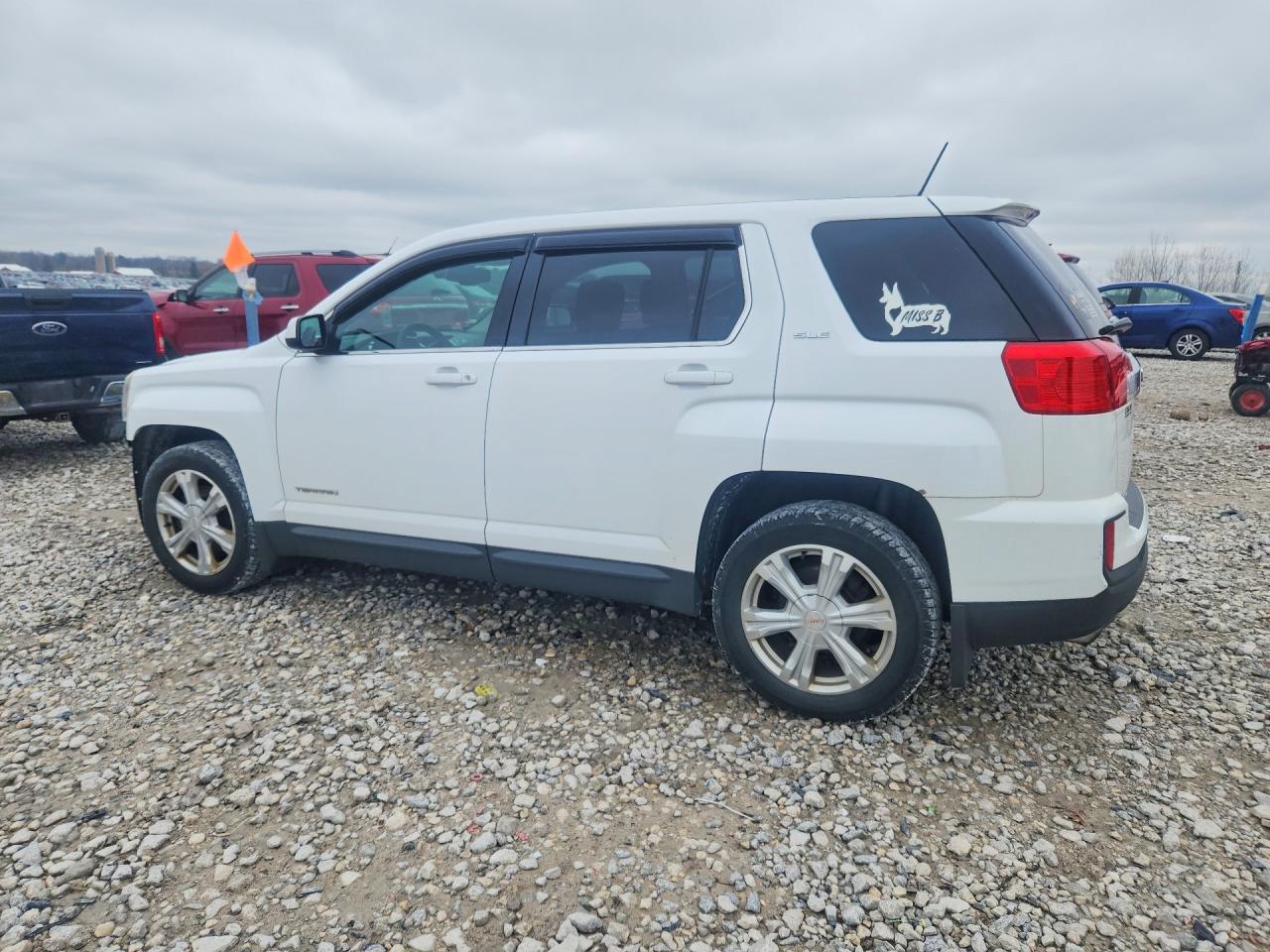 2017 GMC TERRAIN SLE — снимка 2