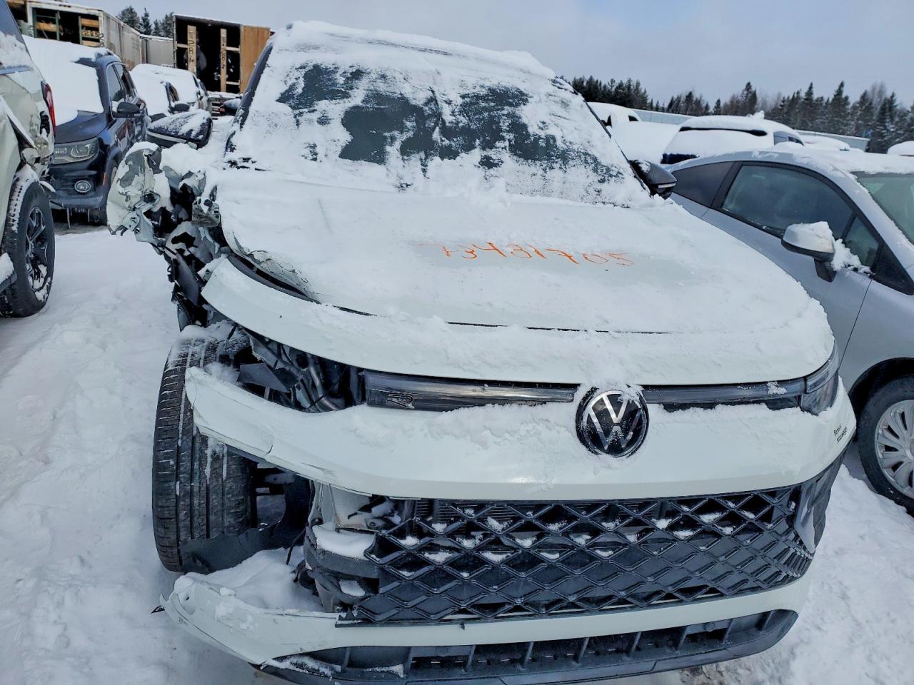 2025 VOLKSWAGEN TIGUAN SE R-LINE BLACK — снимка 5