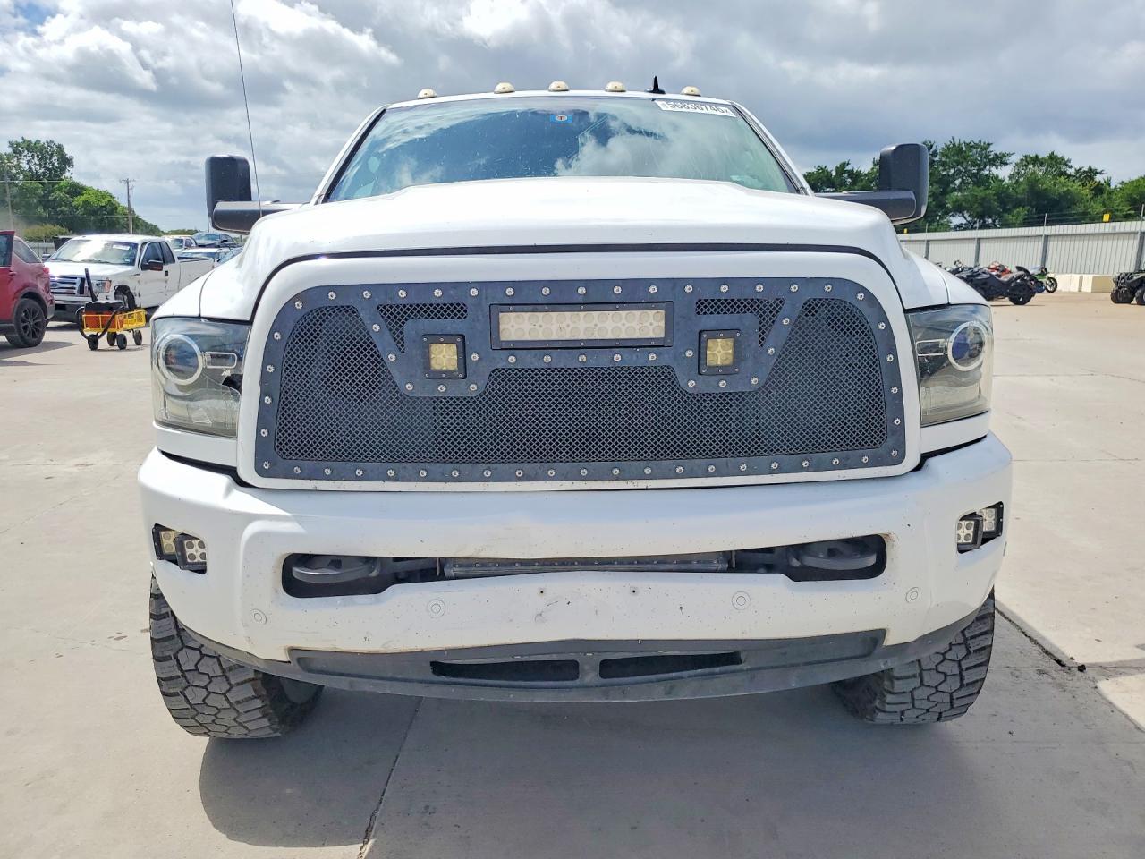 2017 RAM 2500 LARAMIE — снимка 5