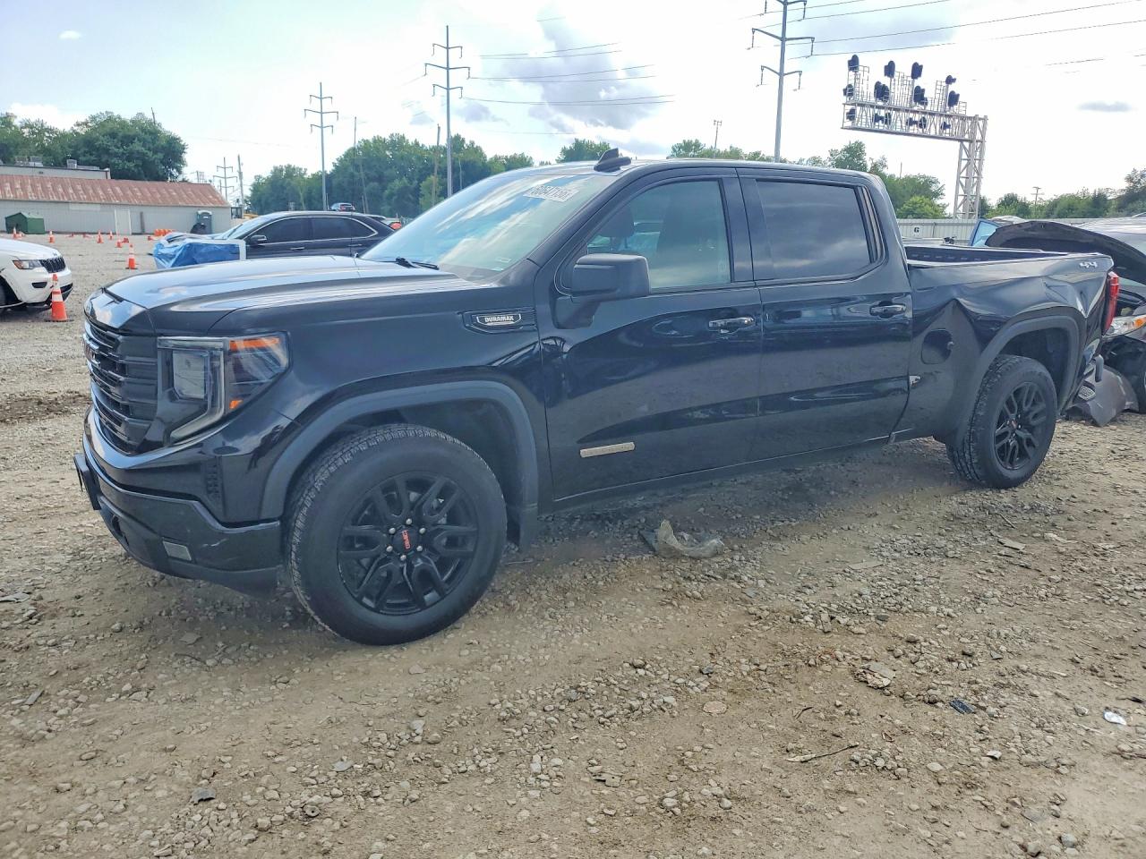 2022 GMC SIERRA ELEVATION