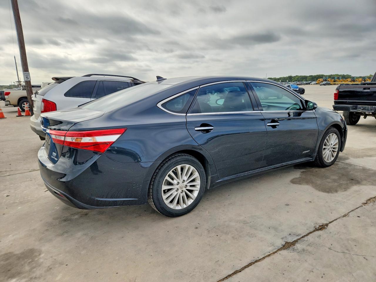 2015 TOYOTA AVALON HYBRID LIMITED — снимка 3