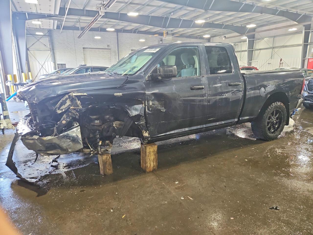 2017 RAM 1500 ST