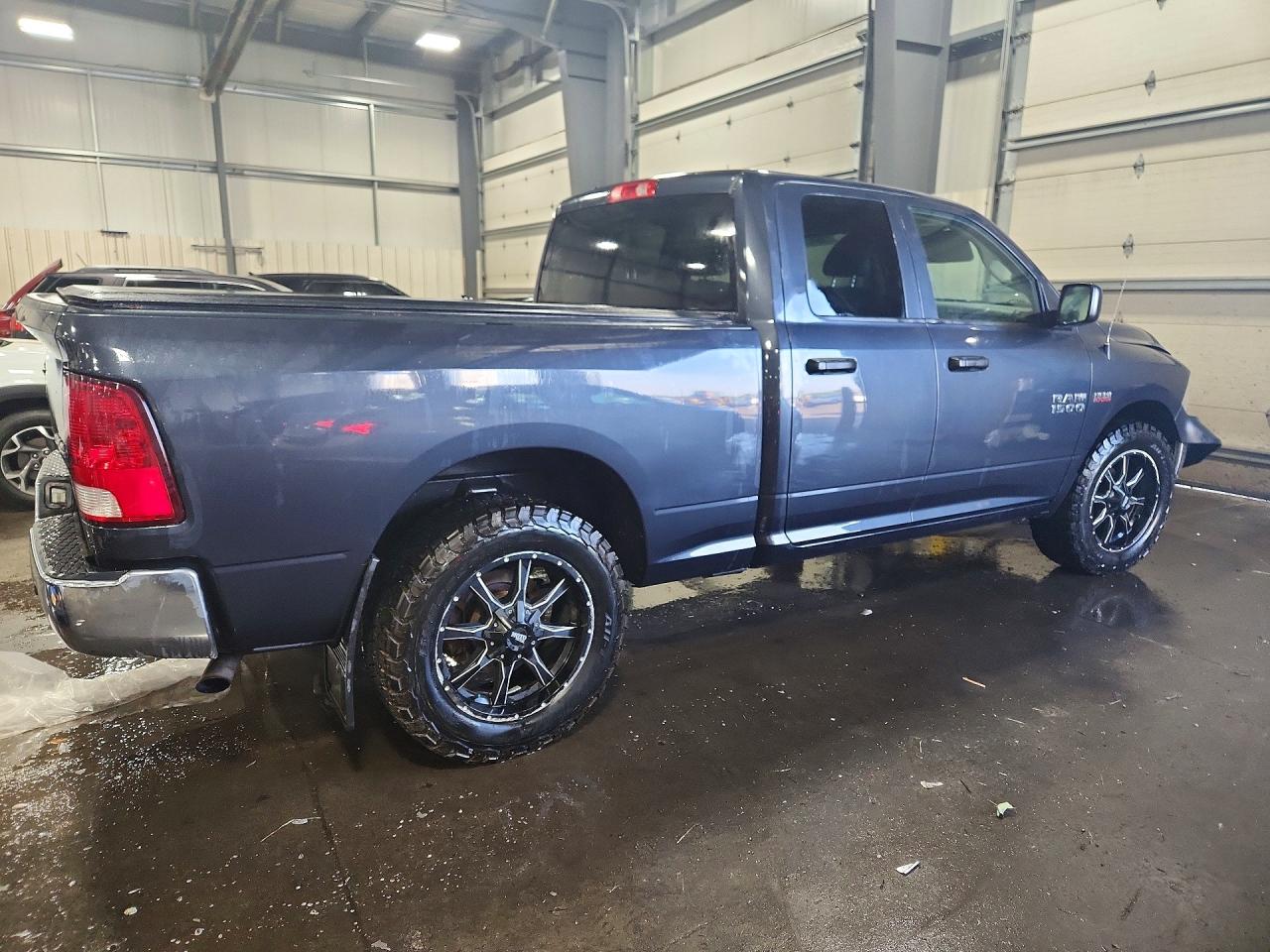 2017 RAM 1500 ST — снимка 3