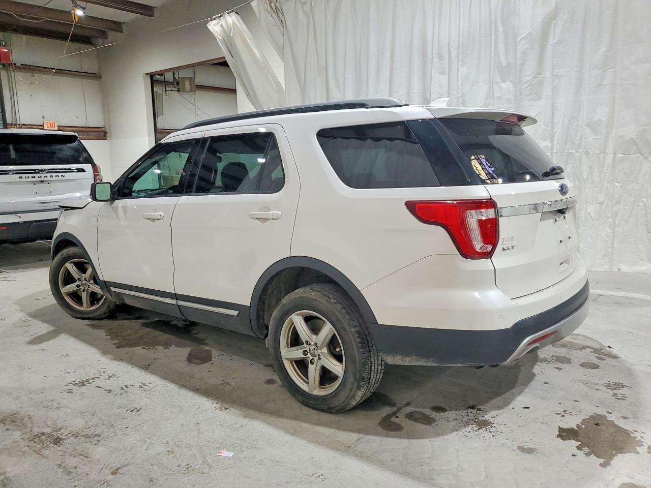 2017 FORD EXPLORER XLT — снимка 2