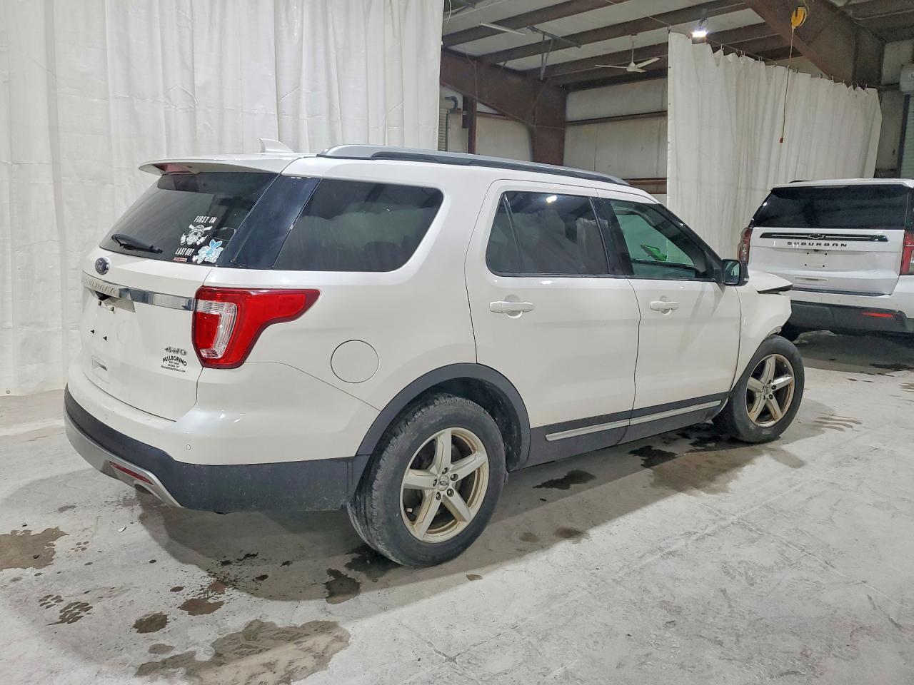 2017 FORD EXPLORER XLT — снимка 3