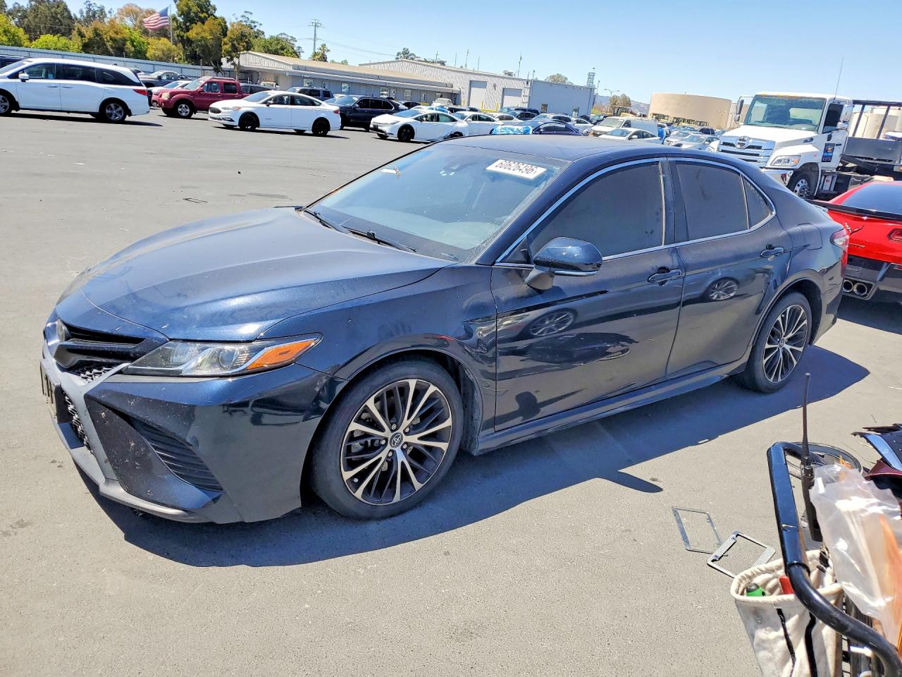 2019 TOYOTA CAMRY SE