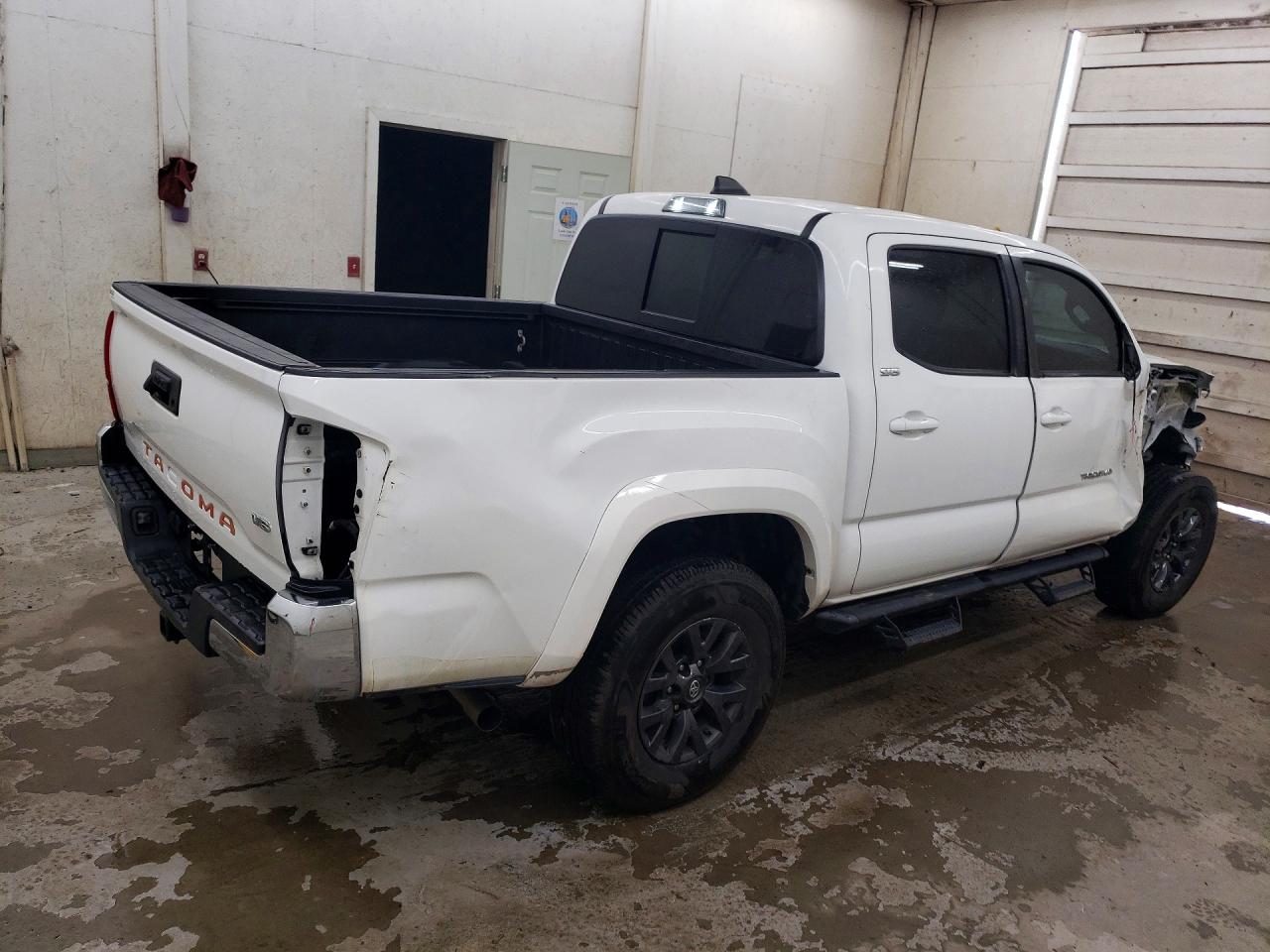2020 TOYOTA TACOMA SR5 V6 — снимка 3