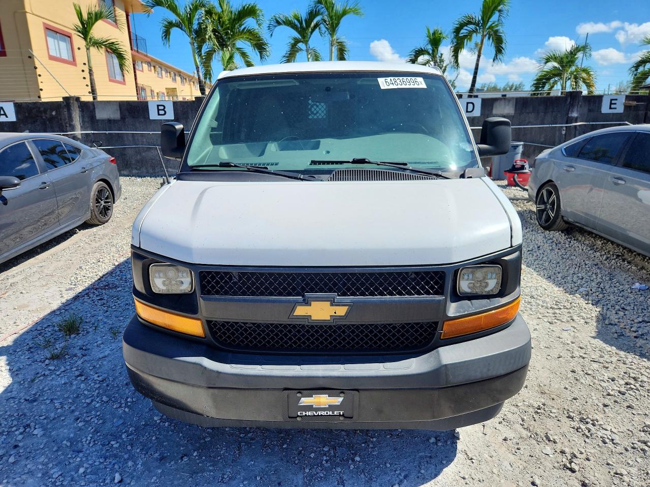 2017 CHEVROLET EXPRESS G2500 — снимка 5