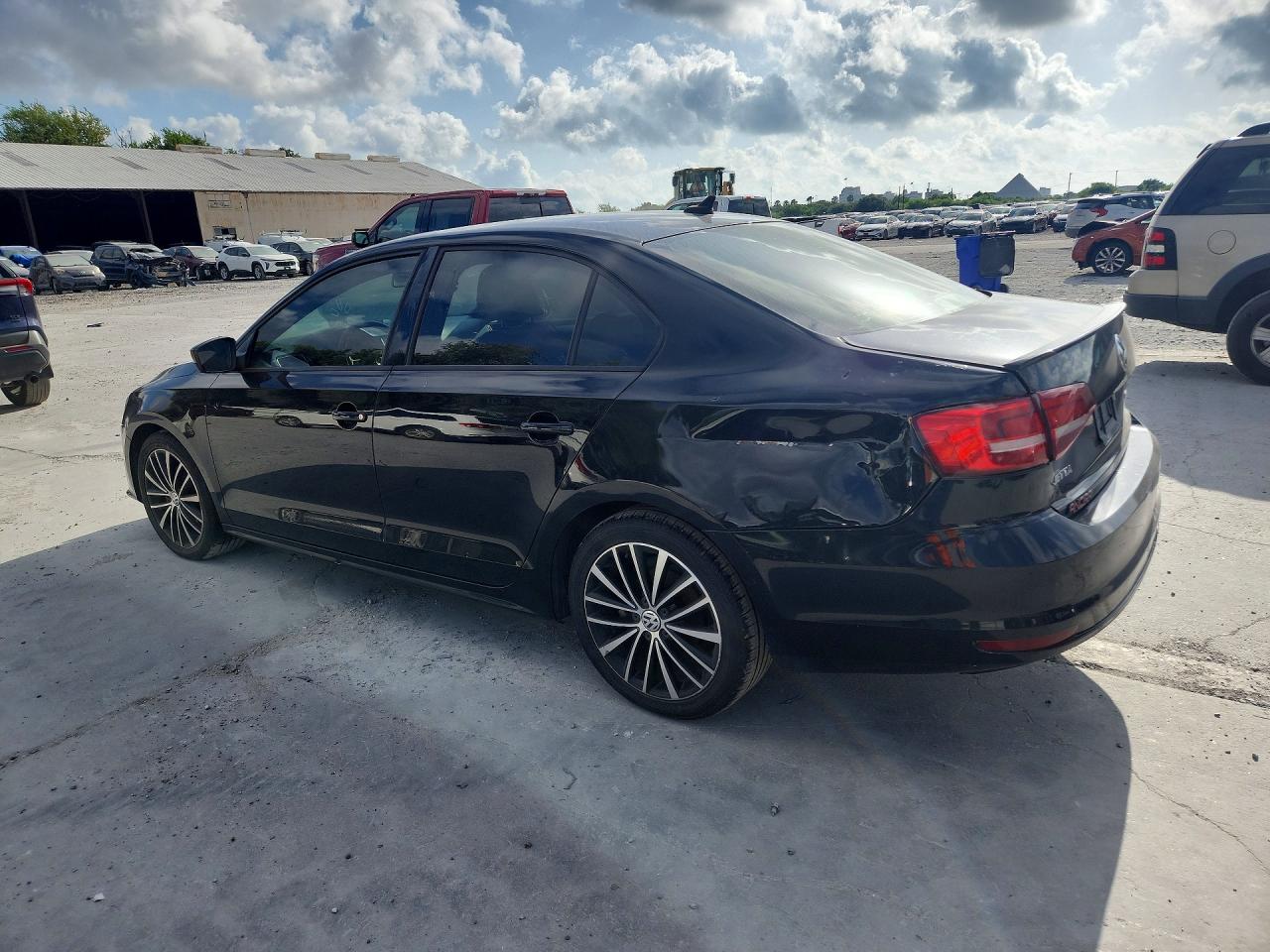 2016 VOLKSWAGEN JETTA SPORT — снимка 2