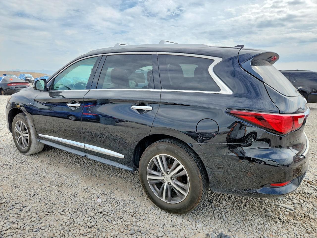 2016 INFINITI QX60 BASE — снимка 2