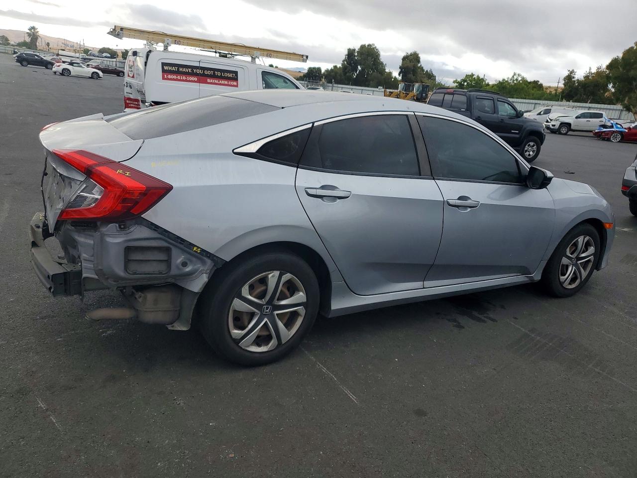 2018 HONDA CIVIC LX — снимка 3