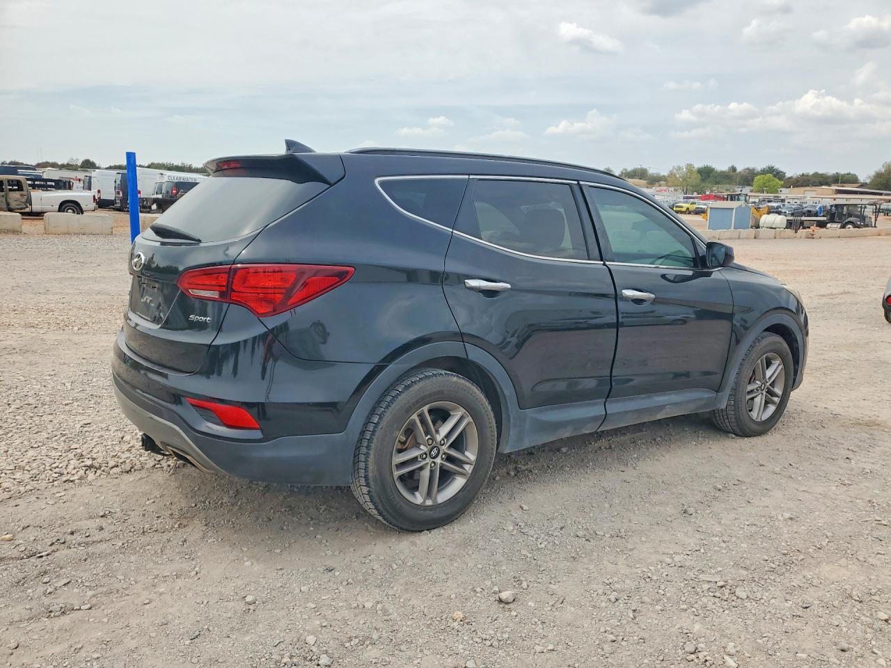 2017 HYUNDAI SANTA FE SPORT 2.4L — снимка 3