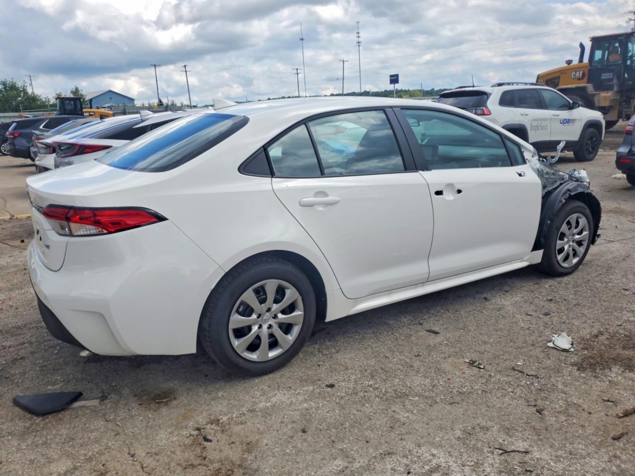 2026 TOYOTA COROLLA LE — снимка 3
