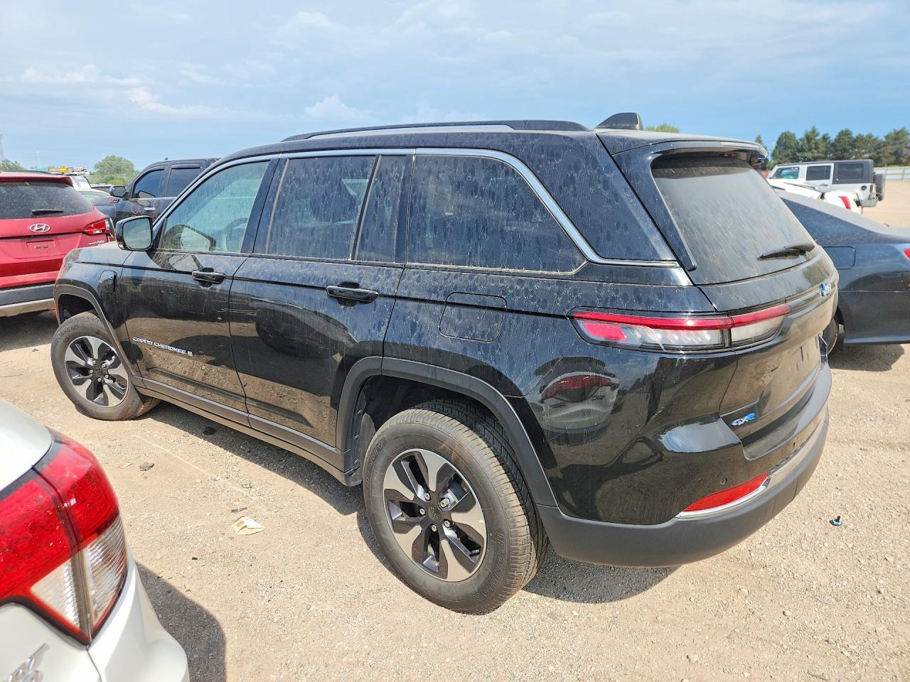 2024 JEEP GRAND CHEROKEE LIMITED 4XE — снимка 2