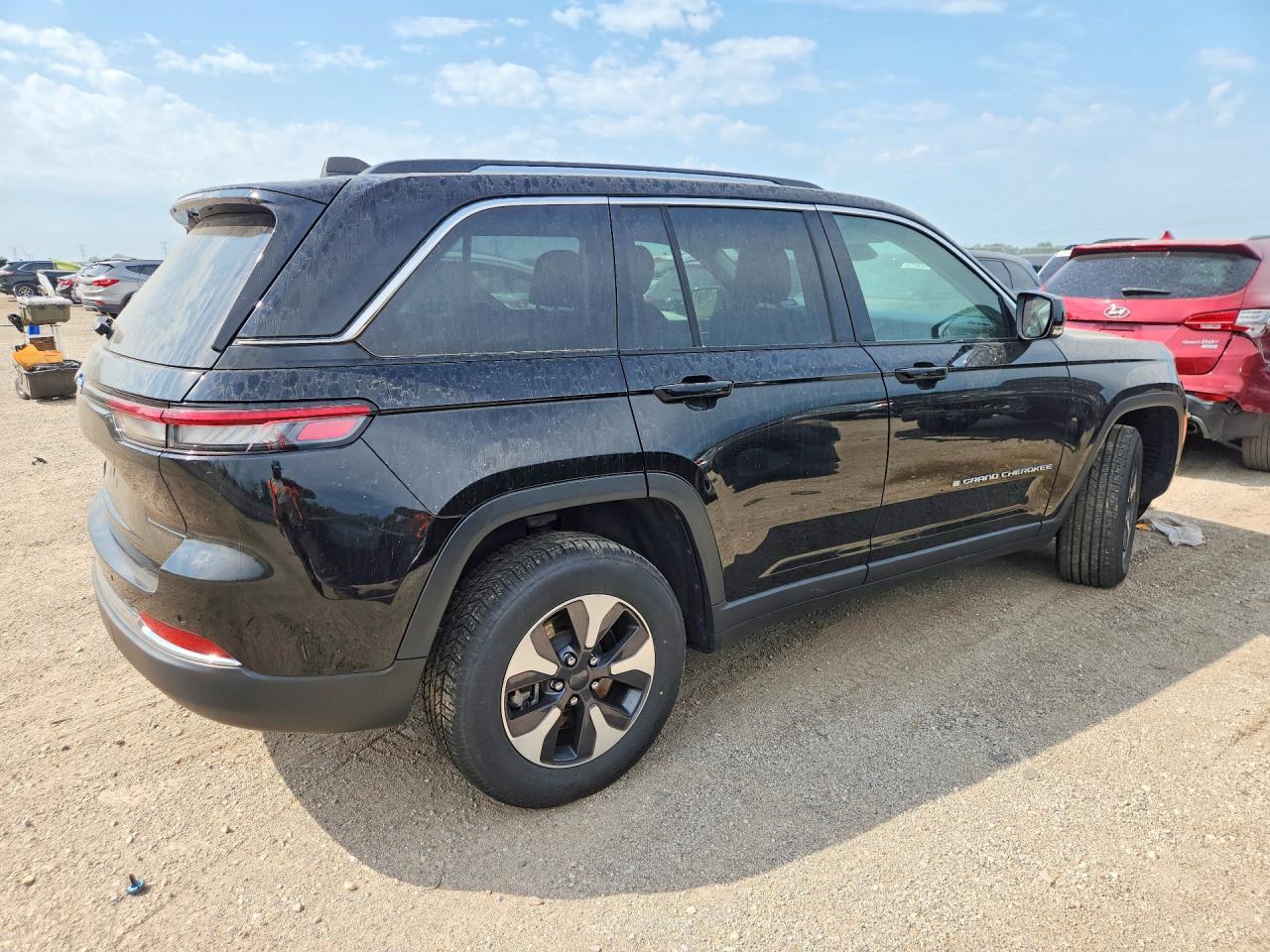 2024 JEEP GRAND CHEROKEE LIMITED 4XE — снимка 3