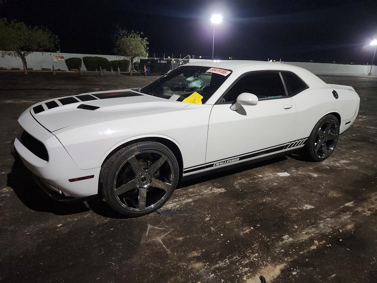 2015 DODGE CHALLENGER SXT PLUS