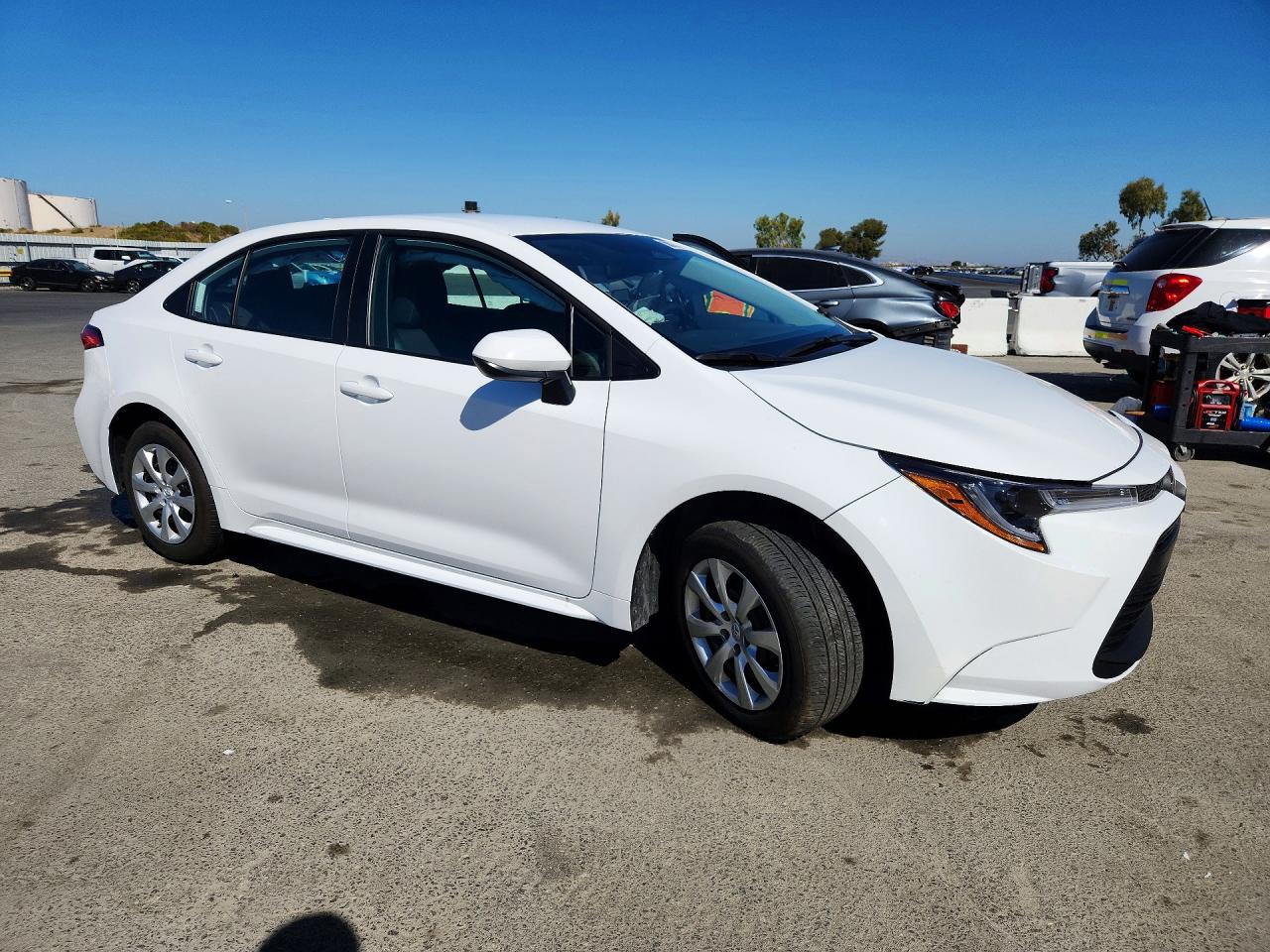 2026 TOYOTA COROLLA LE — photo 4