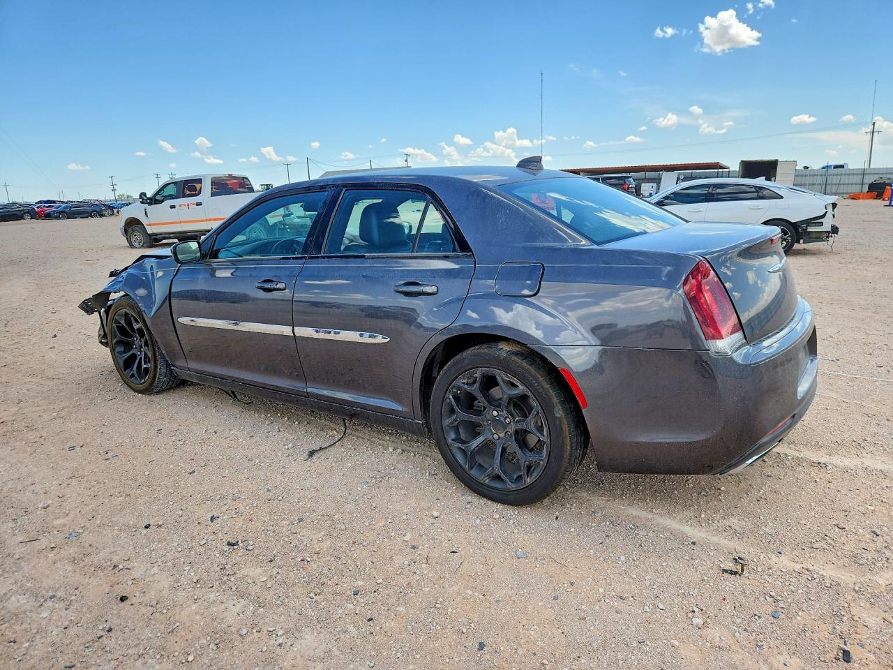 2016 CHRYSLER 300 S — снимка 2