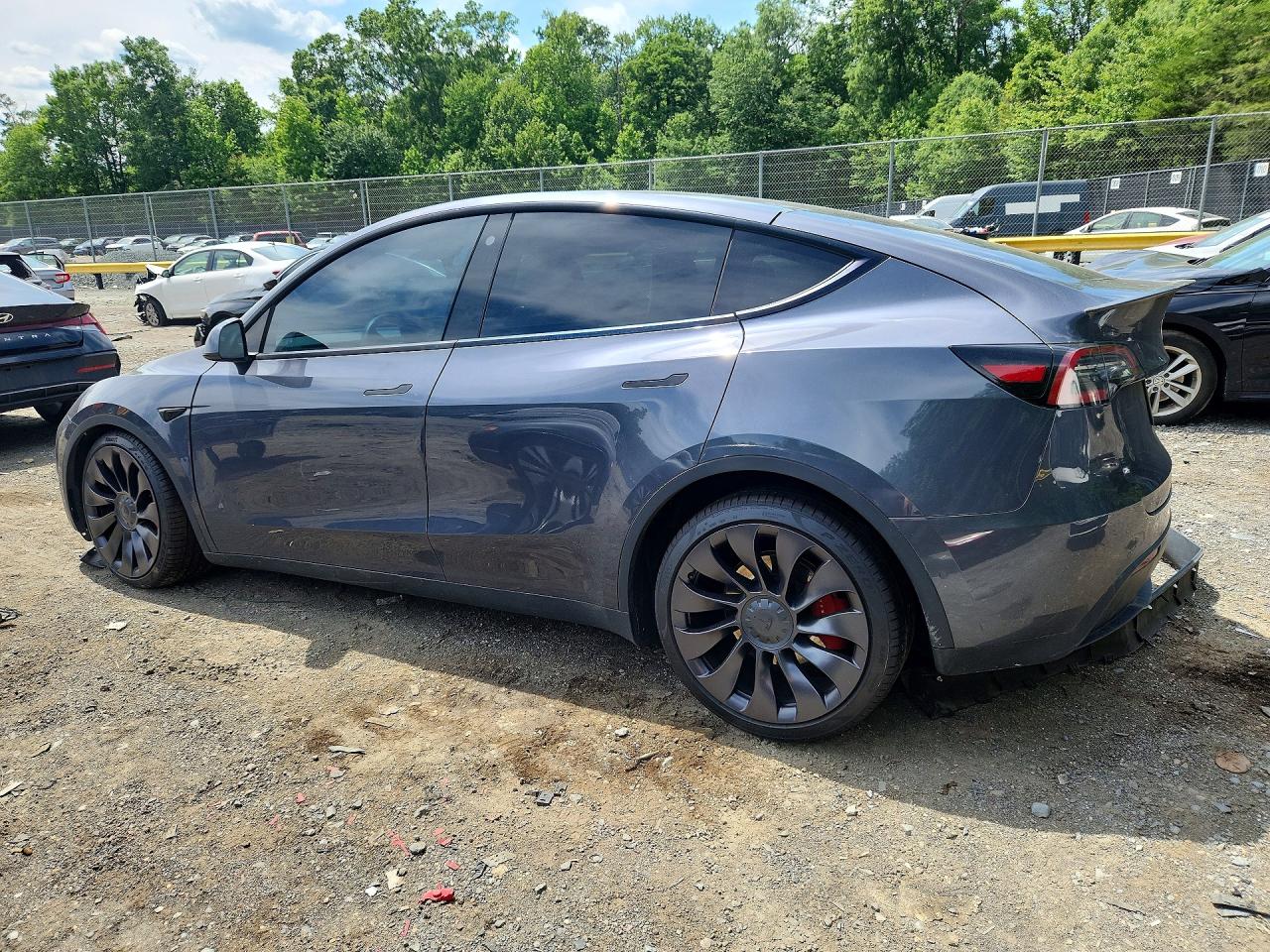 2022 TESLA MODEL Y — снимка 2
