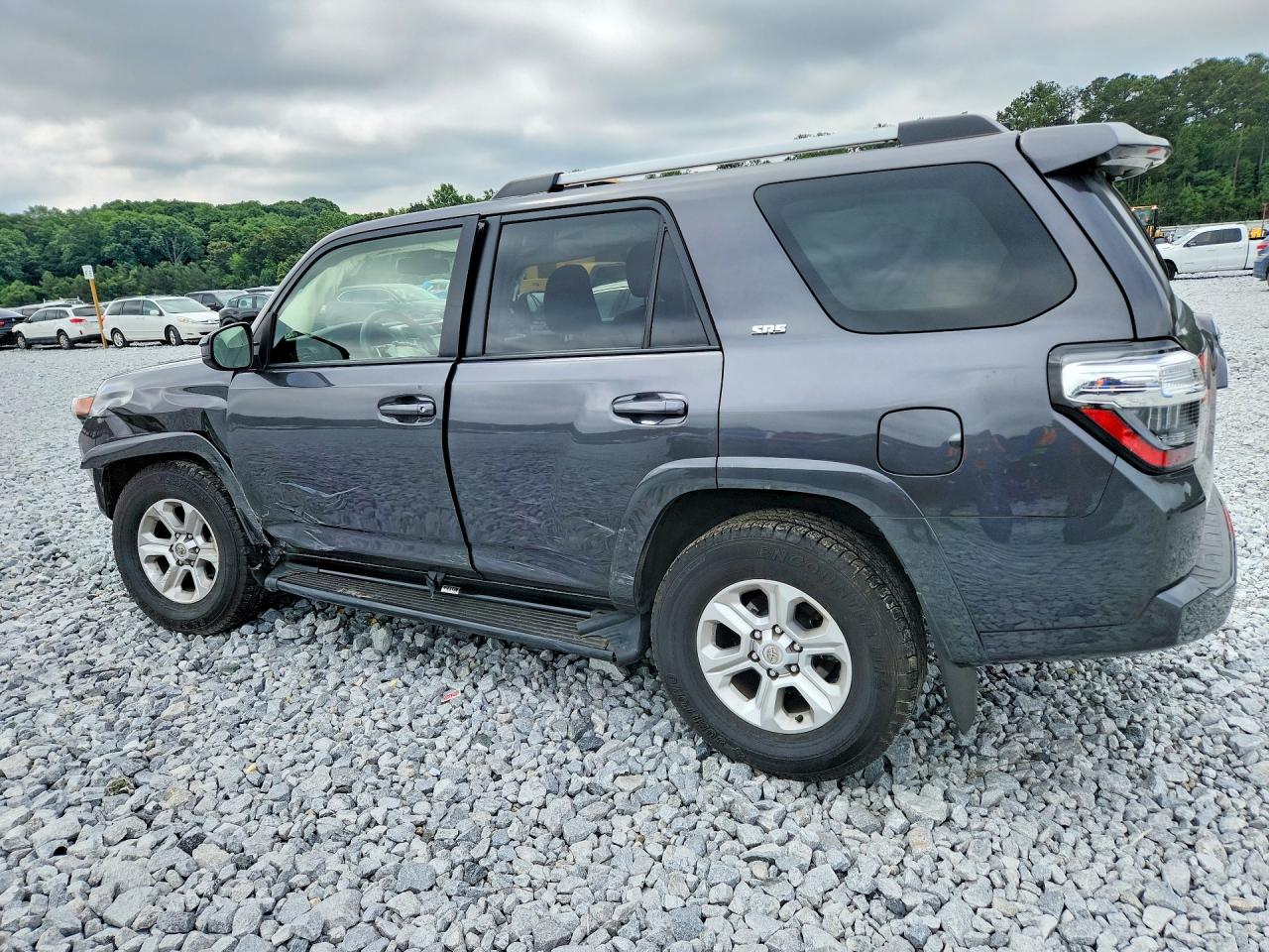 2022 TOYOTA 4RUNNER SR5 — снимка 2