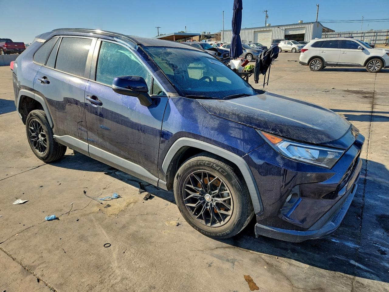 2021 TOYOTA RAV4 XLE — снимка 4