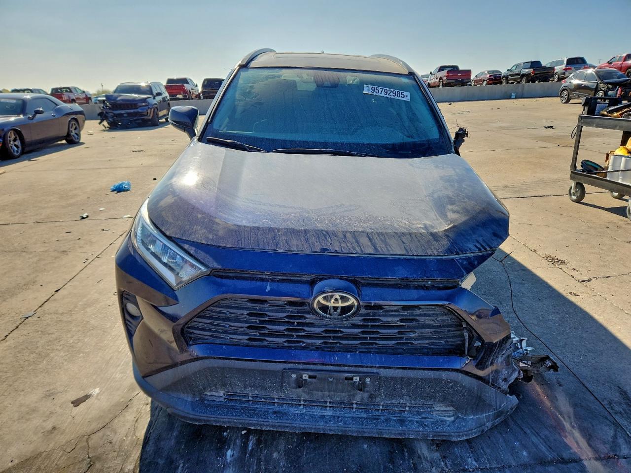 2021 TOYOTA RAV4 XLE — снимка 5
