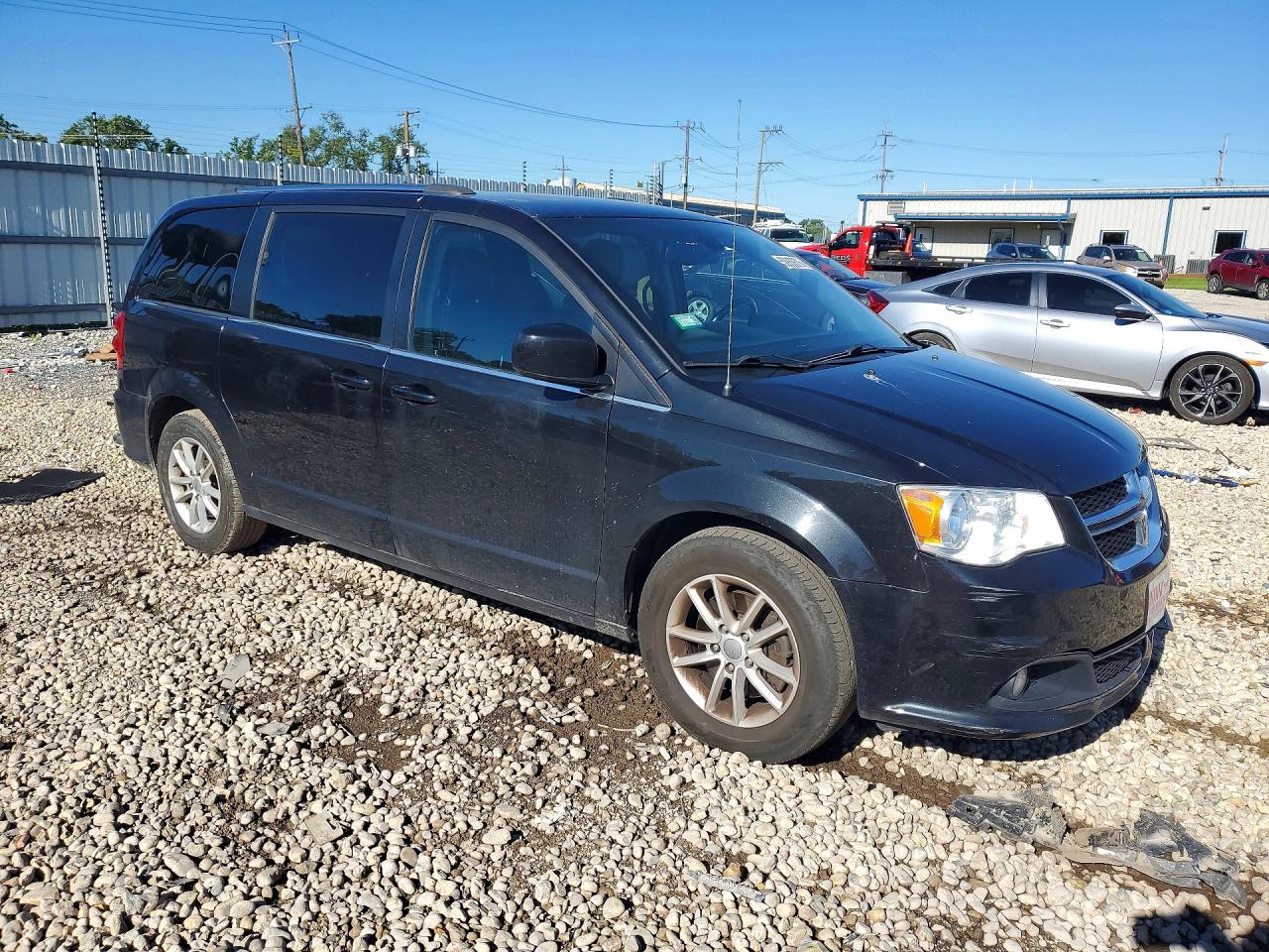 2019 DODGE GRAND CARAVAN SXT — снимка 4