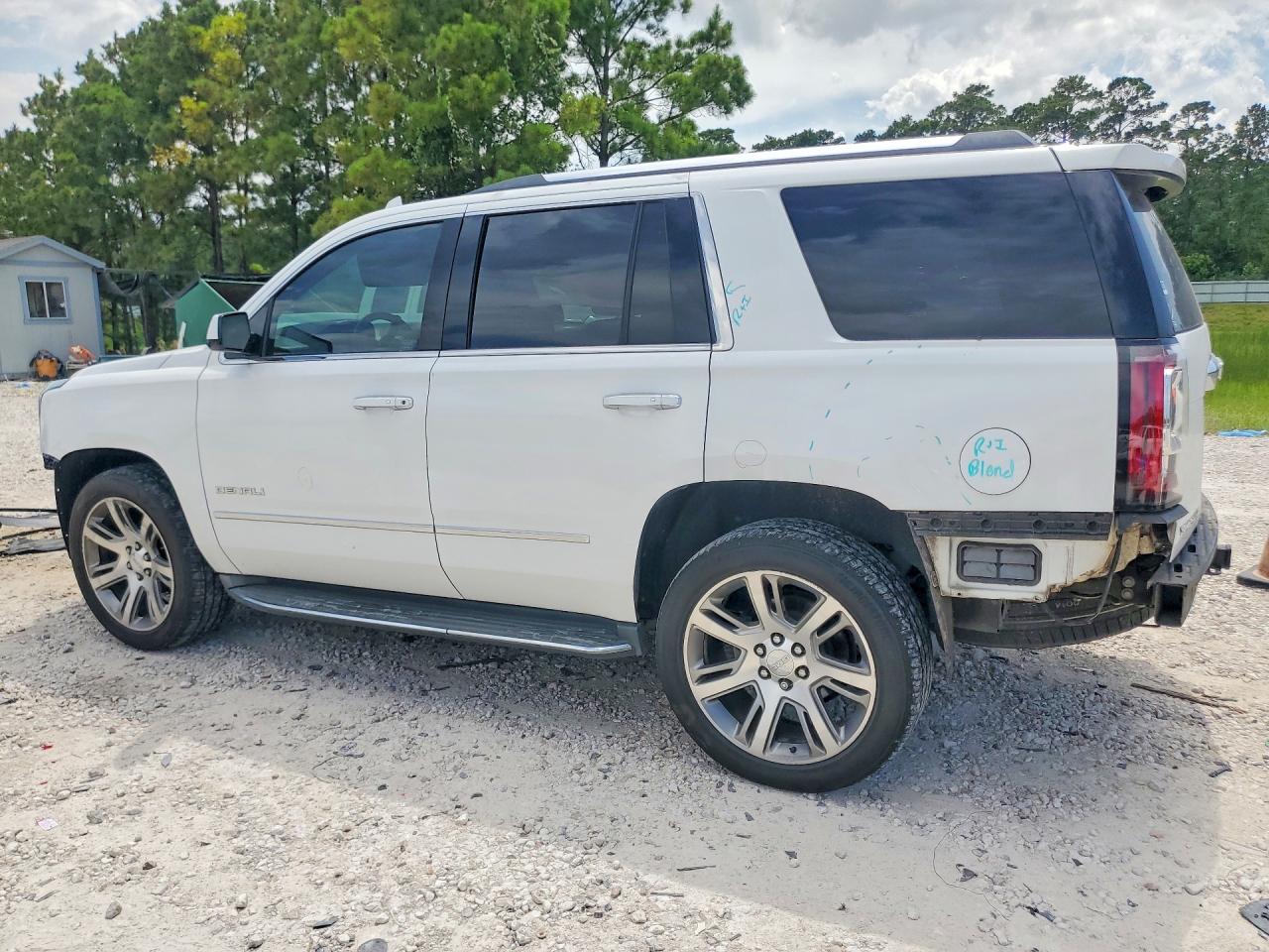 2015 GMC YUKON DENALI — снимка 2