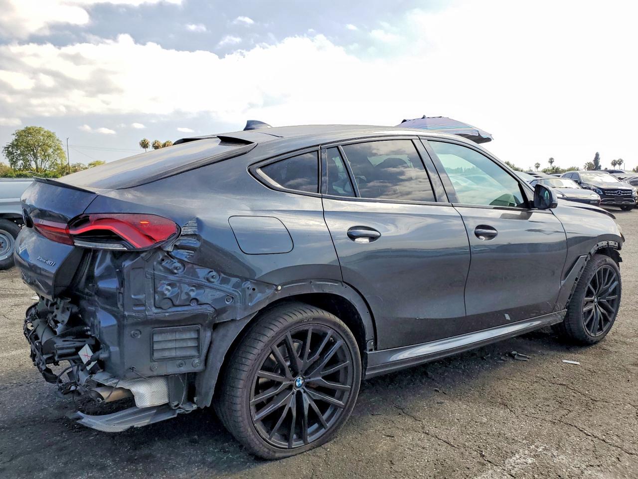 2022 BMW X6 XDRIVE40I — снимка 3
