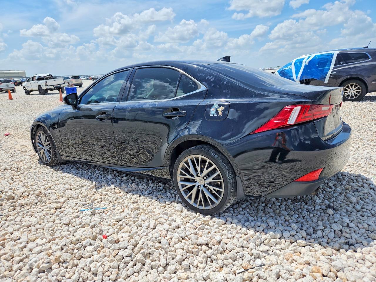 2015 LEXUS IS 250 — снимка 2