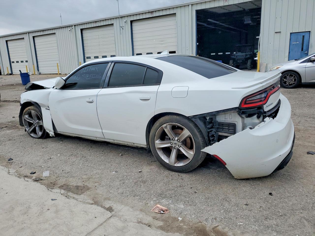 2018 DODGE CHARGER R/T — снимка 2