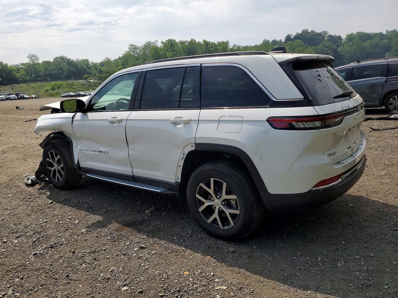 2024 JEEP GRAND CHEROKEE LIMITED — снимка 2