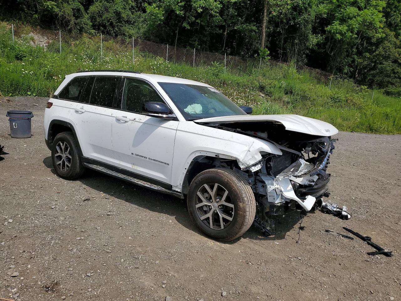 2024 JEEP GRAND CHEROKEE LIMITED — снимка 4