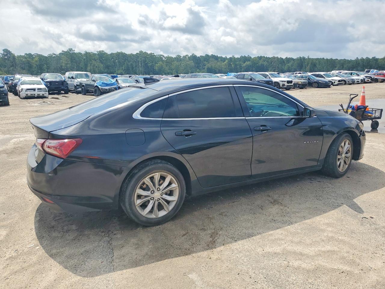 2019 CHEVROLET MALIBU LT — снимка 3