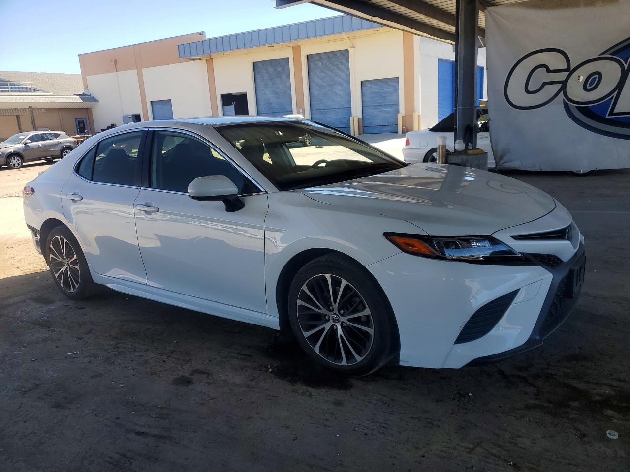 2019 TOYOTA CAMRY SE — снимка 4