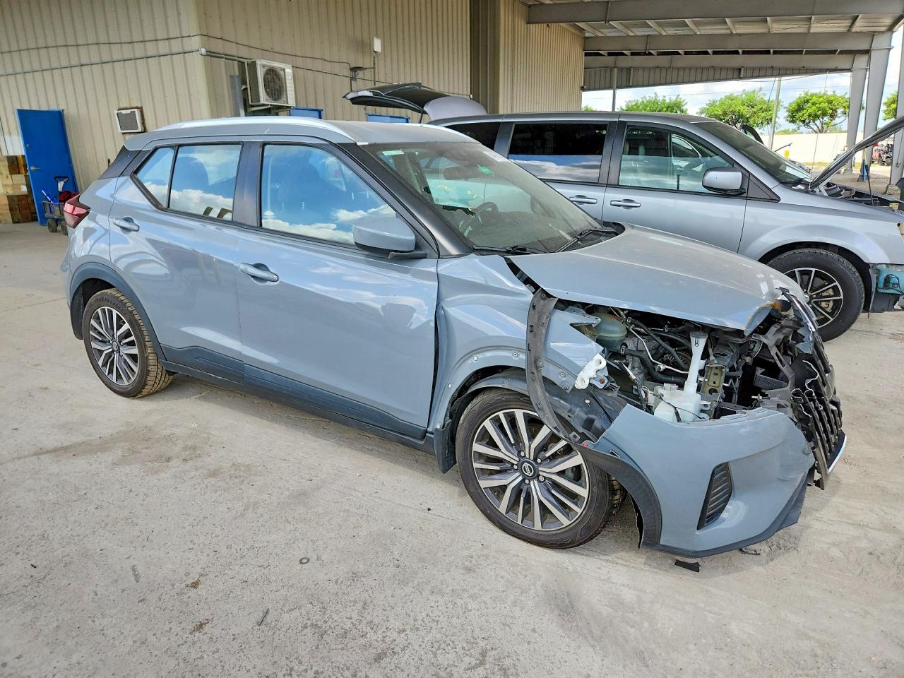 2021 NISSAN KICKS SV — снимка 4