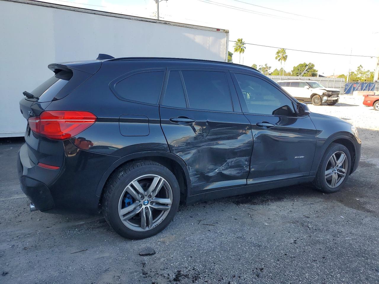 2016 BMW X1 XDRIVE28I — снимка 3