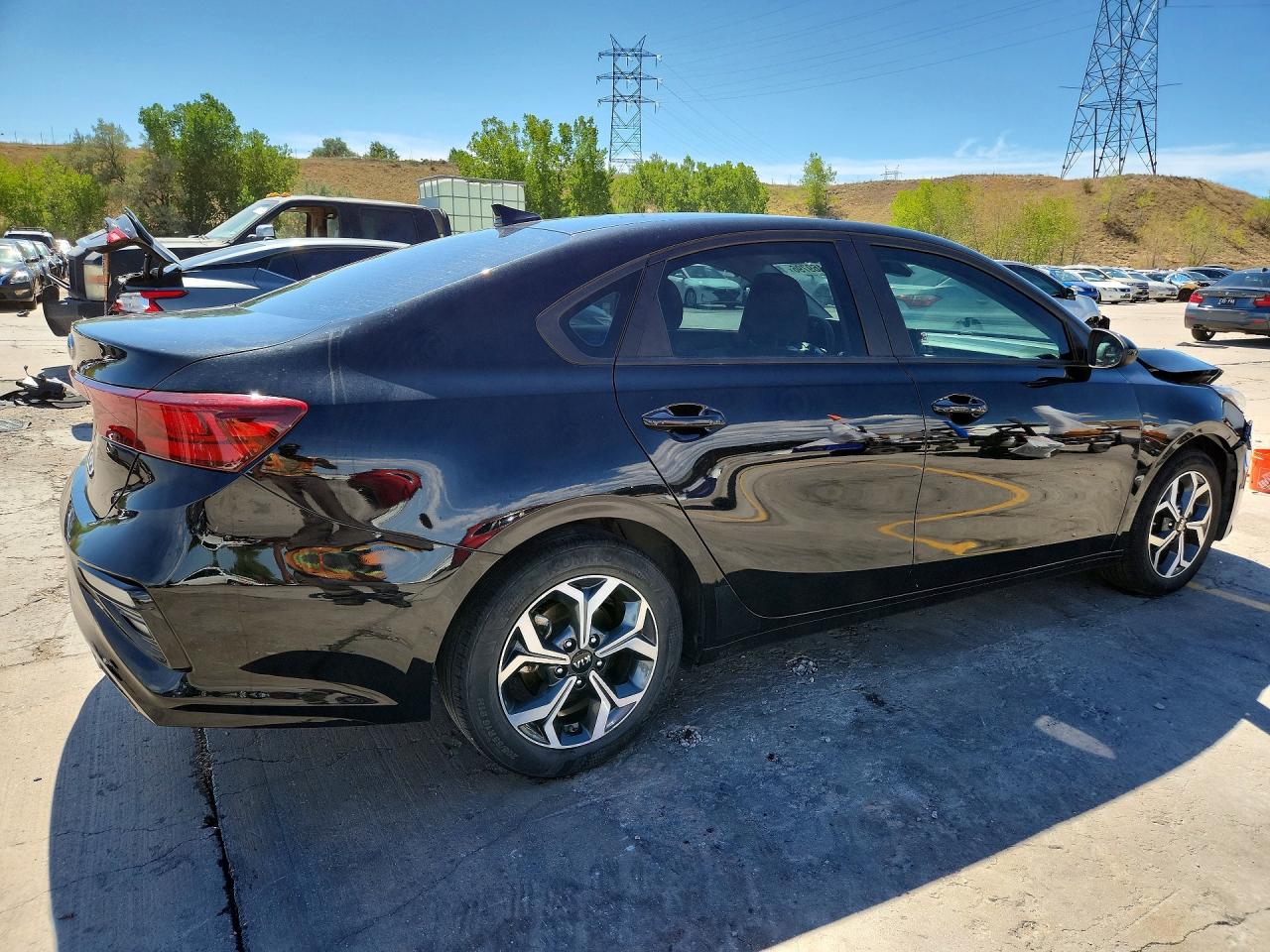 2021 KIA FORTE LXS — снимка 3