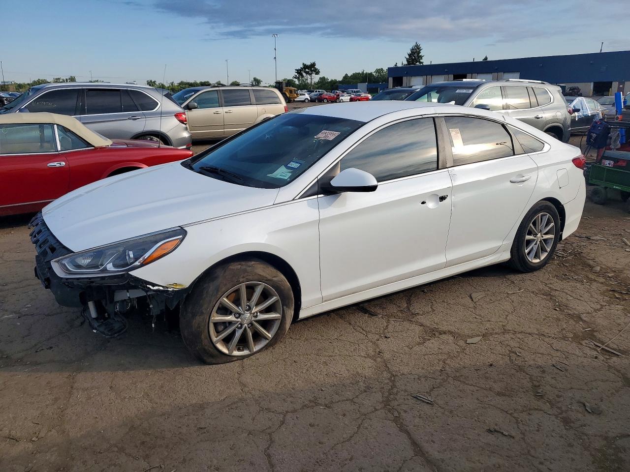 2019 HYUNDAI SONATA SE