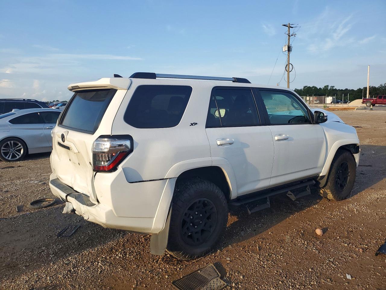 2023 TOYOTA 4RUNNER SR5 PREMIUM — снимка 3